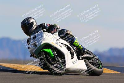 media/Mar-12-2022-SoCal Trackdays (Sat) [[152081554b]]/Turn 9 (220pm)/